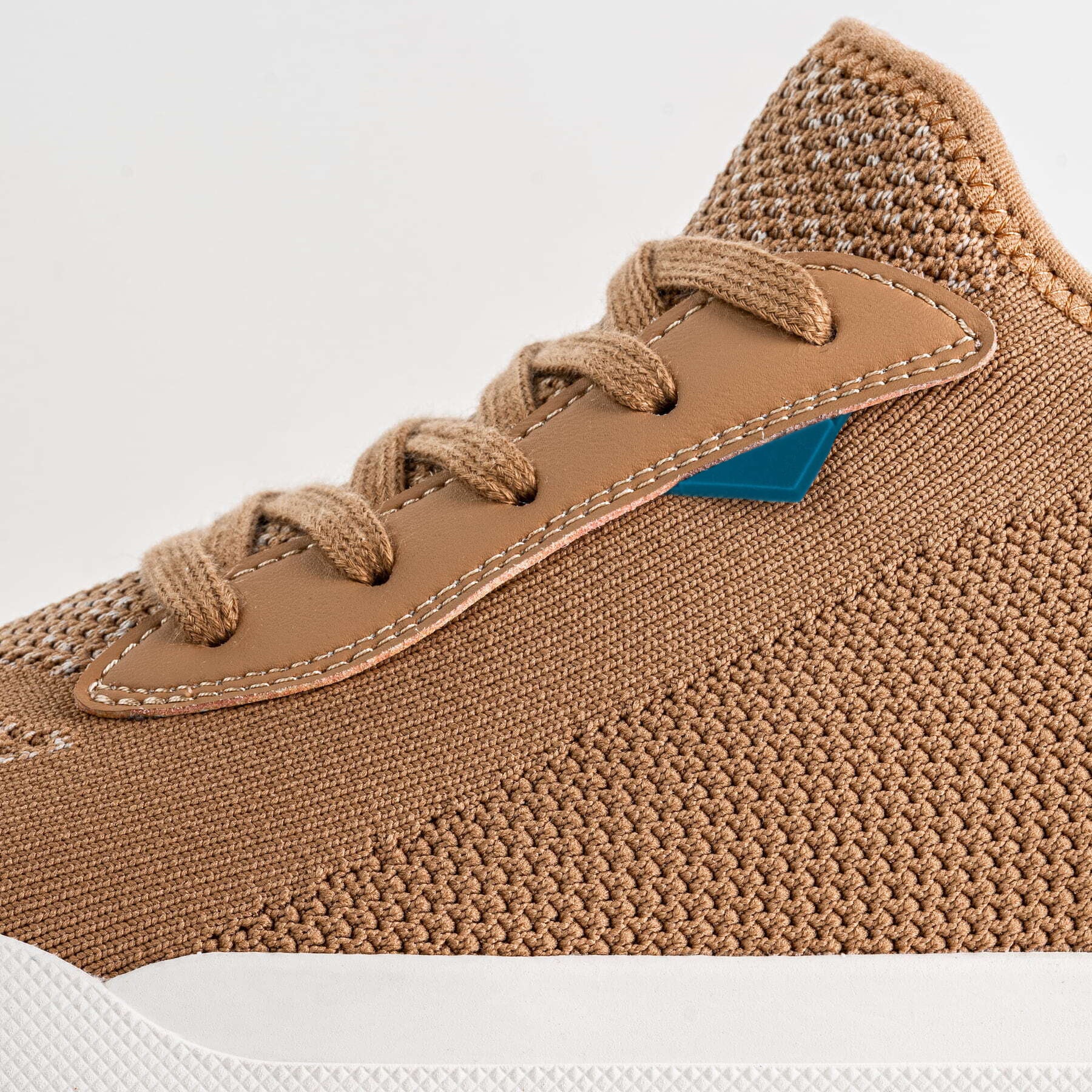 Women's Weekend - Oak Brown - Image 12