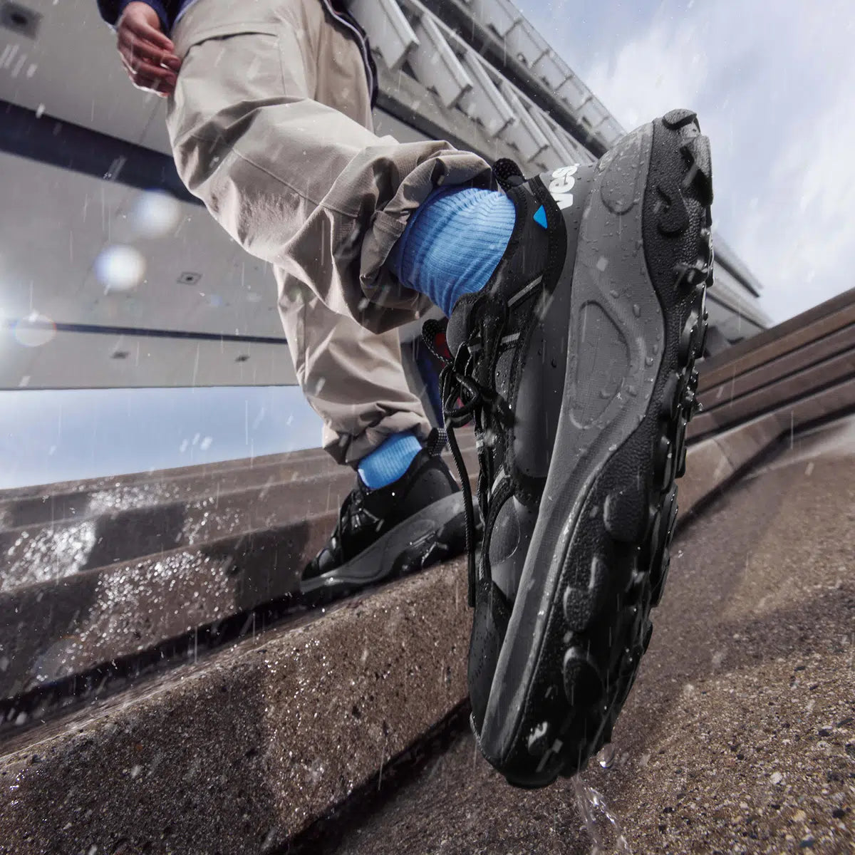 Men's Motu Sneaker - Black/Grey - Image 4